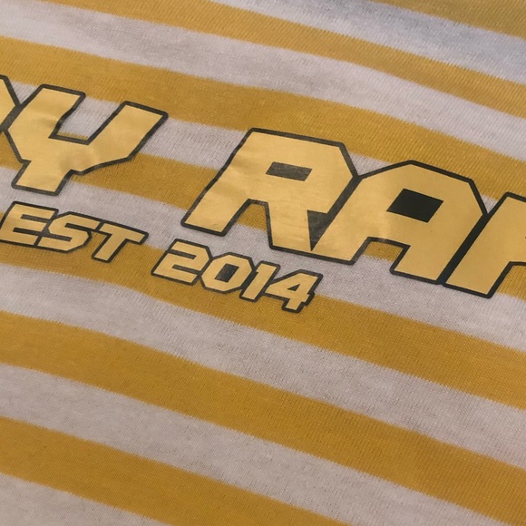 Very Rare Striped Yellow & White Tee - Picture 4 of 4